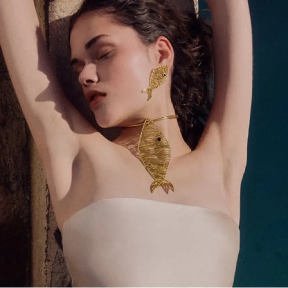 New ZARA Fish Statement Earrings - Picture 2 of 11